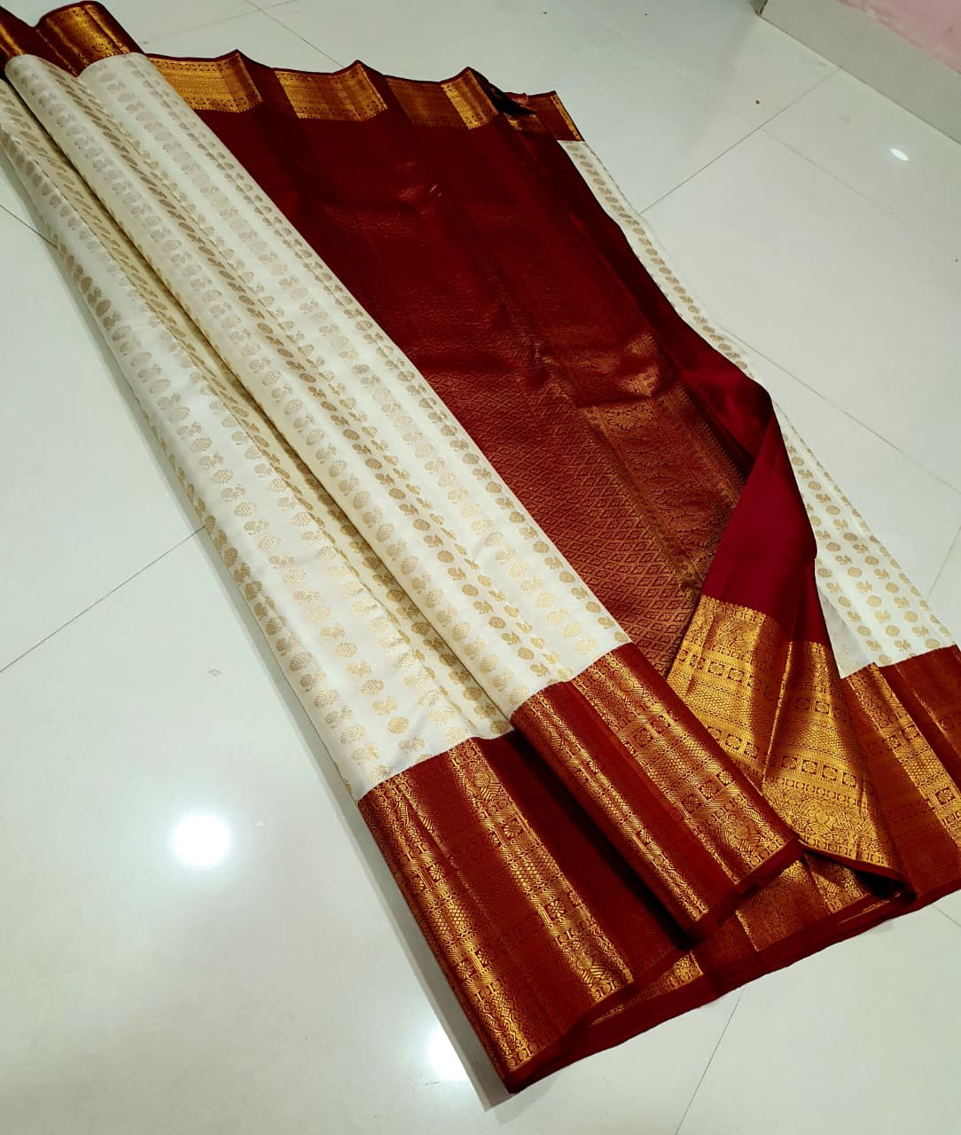 Oof-White Royal Weave Kanchipuram Bridal Saree